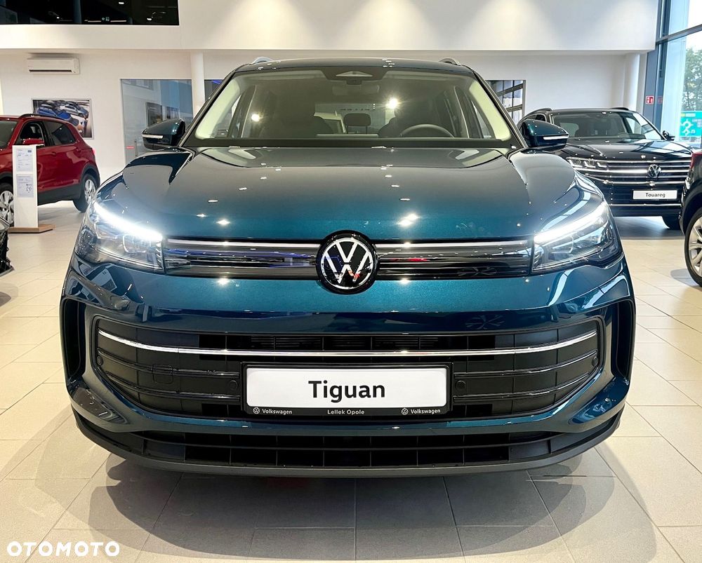 Volkswagen Tiguan - 3