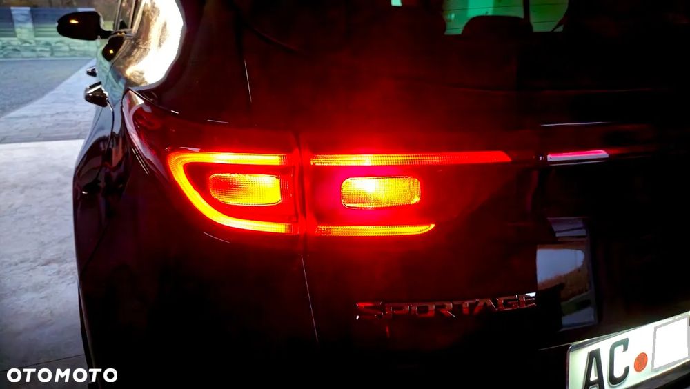 Kia Sportage 1.6 GDI L Business Line 2WD - 22