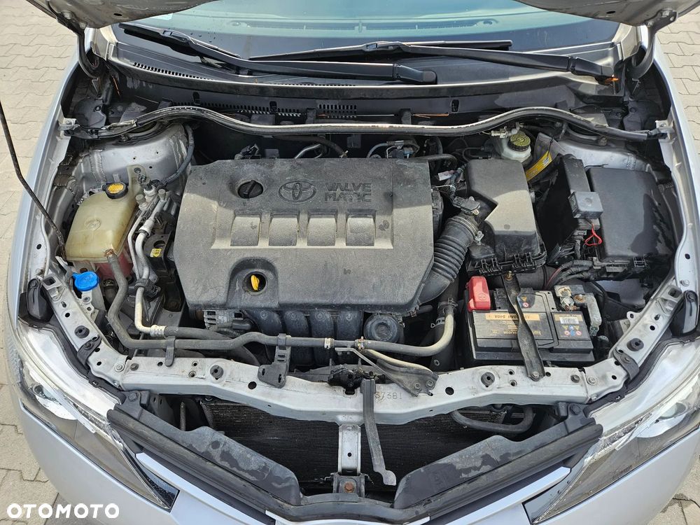 Toyota Auris 1.6 Active - 14