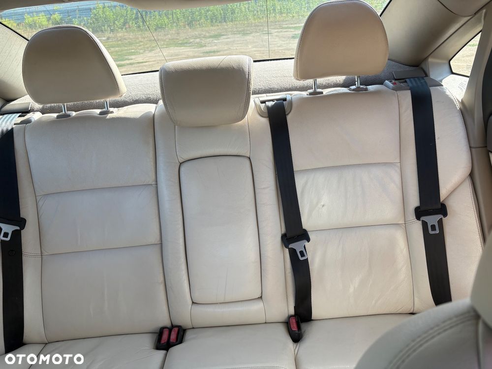 Volvo S40 2.4 Summum - 6