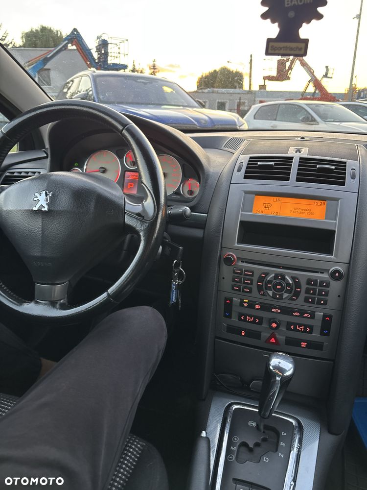 Peugeot 407 - 7