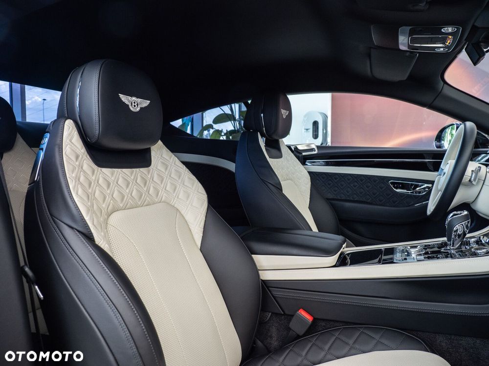 Bentley Continental GT - 20