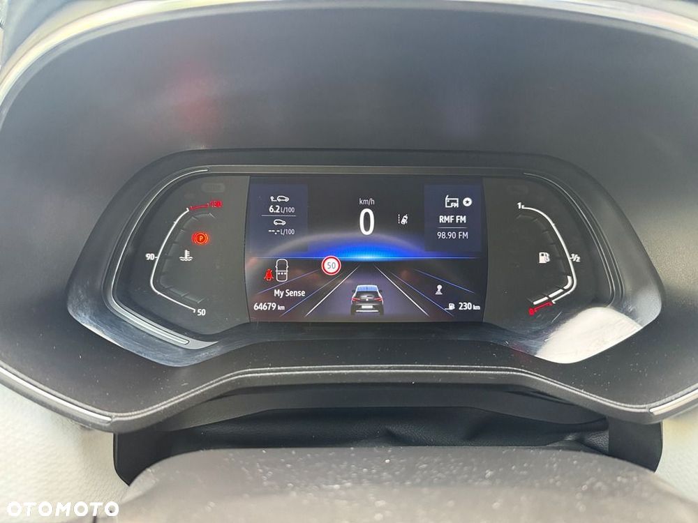 Renault Clio - 18