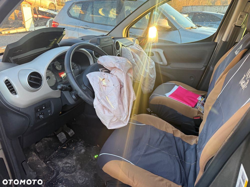 Citroën Berlingo VTi 95 Silver Selection - 11