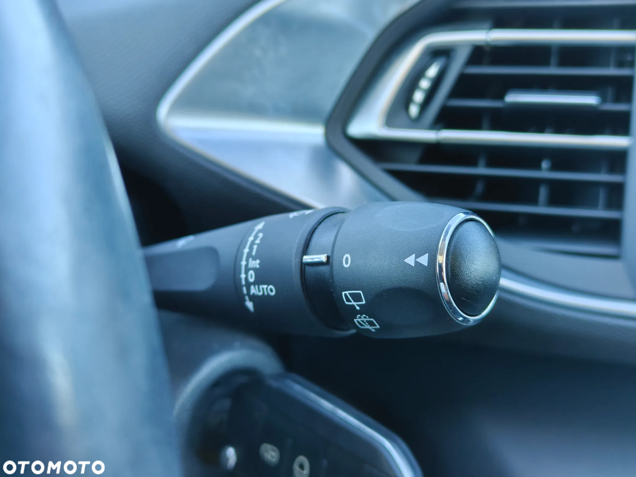 Peugeot 308 SW PureTech 110 Stop & Start Active Pack - 24