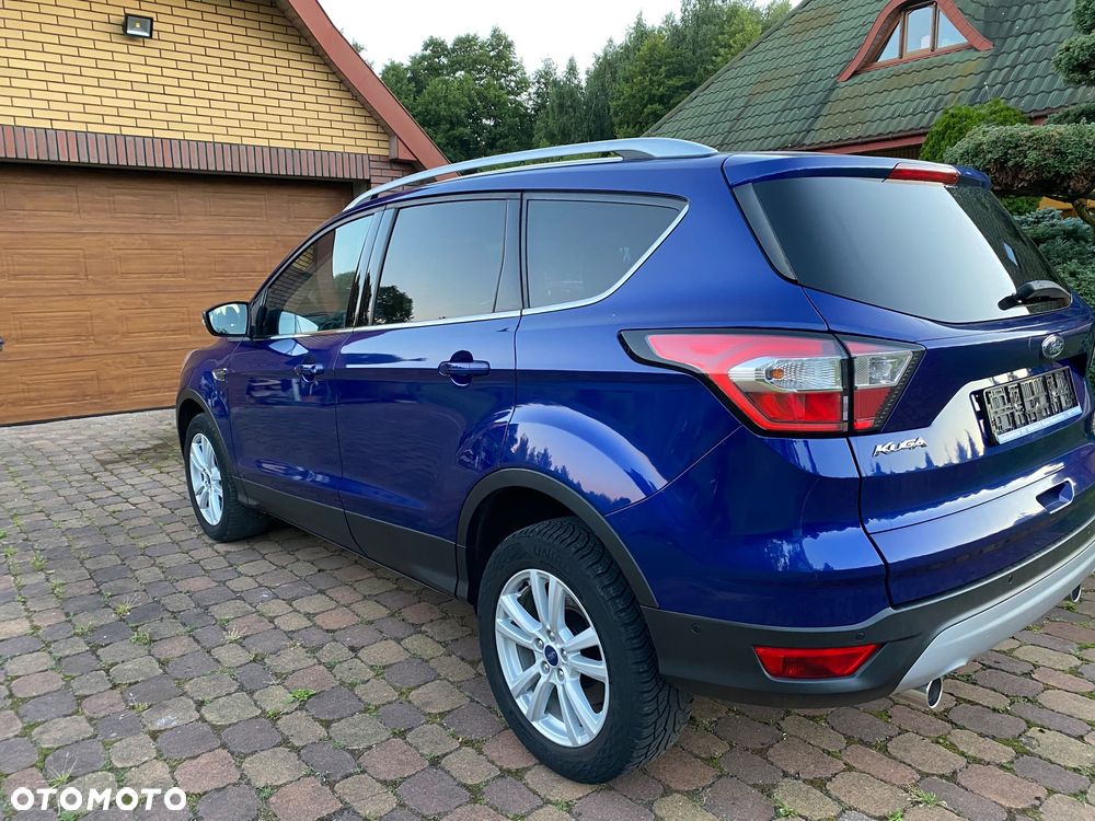 Ford Kuga 1.5 TDCi 2x4 Business Edition - 6