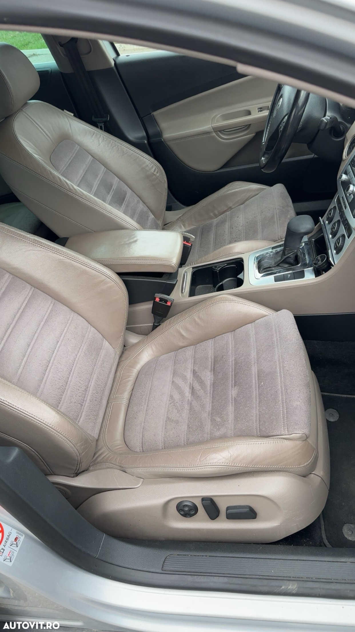 Volkswagen Passat Variant 2.0 TDI Comfortline Aut - 2