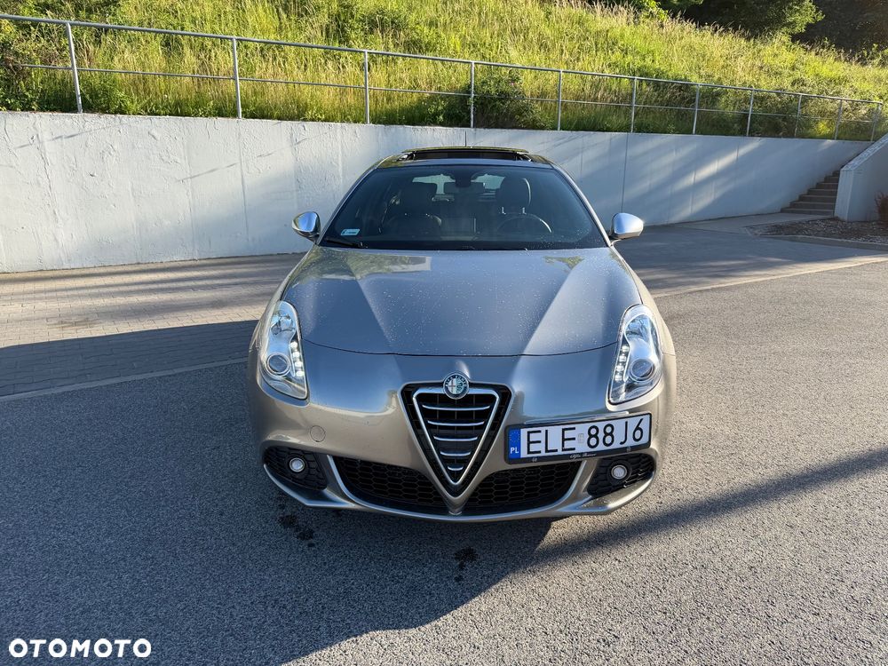 Alfa Romeo Giulietta - 8