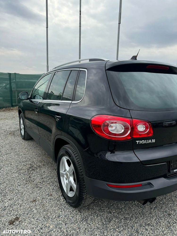 Volkswagen Tiguan - 30