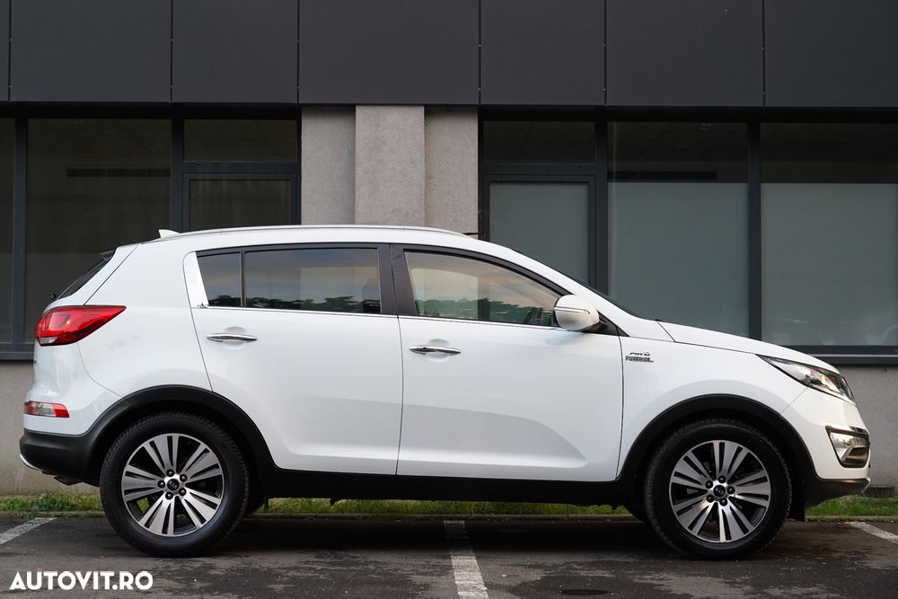 Kia Sportage 2.0 DSL HP 6AT 4x4 Style - 20
