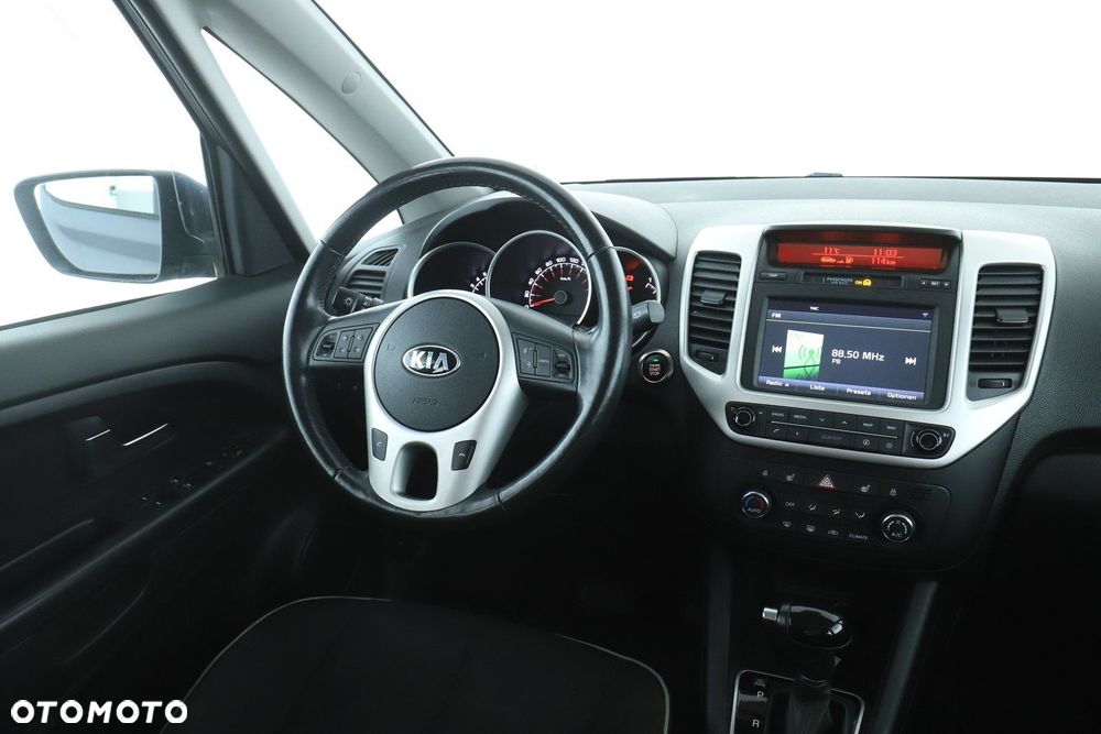 Kia Venga - 23