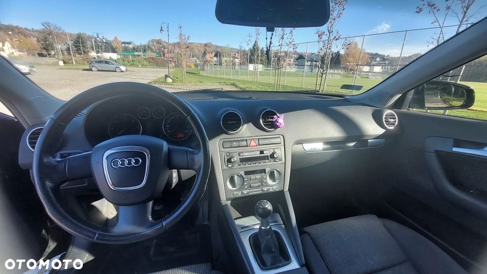 Audi A3 Sportback - 13