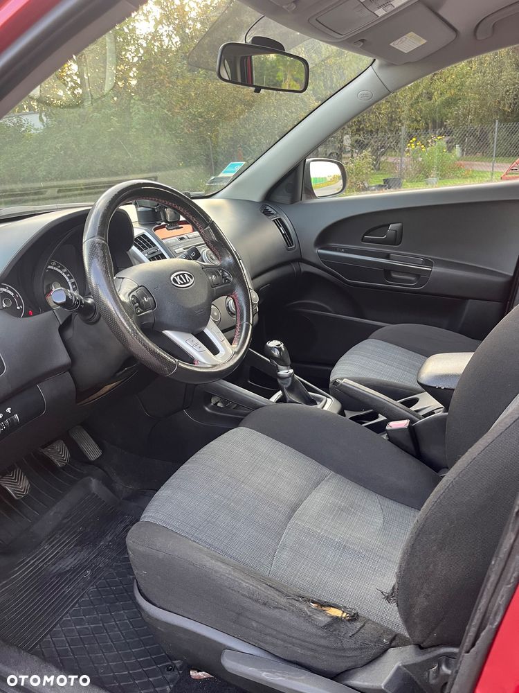 Kia Ceed 1.6 Crdi M - 11