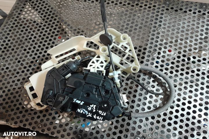 Broasca usa spate stanga 5N0839015G Volkswagen VW Tiguan 1 5N [2007 - - 4