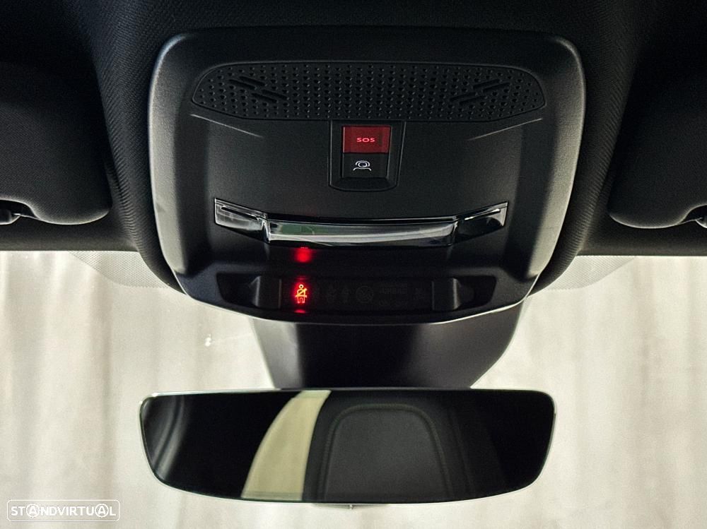 Peugeot e-208 51 kWh GT - 23