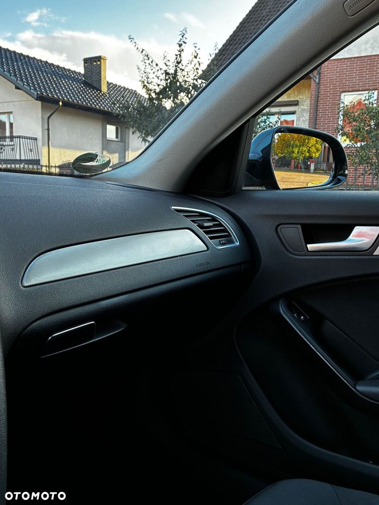 Audi A4 Avant - 11