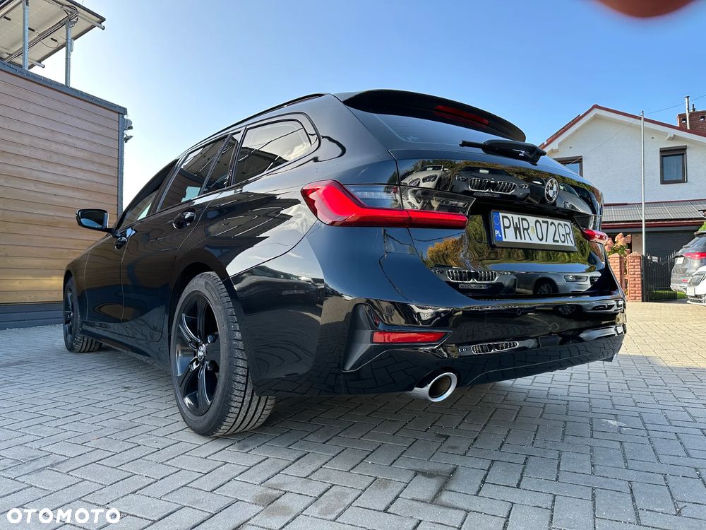 BMW Seria 3 - 37