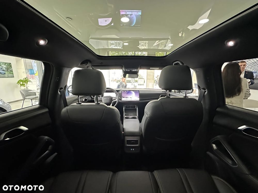BYD Atto 2 DM-i - 14