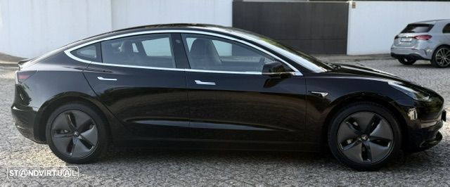 Tesla Model 3 Standard Range Plus RWD - 4