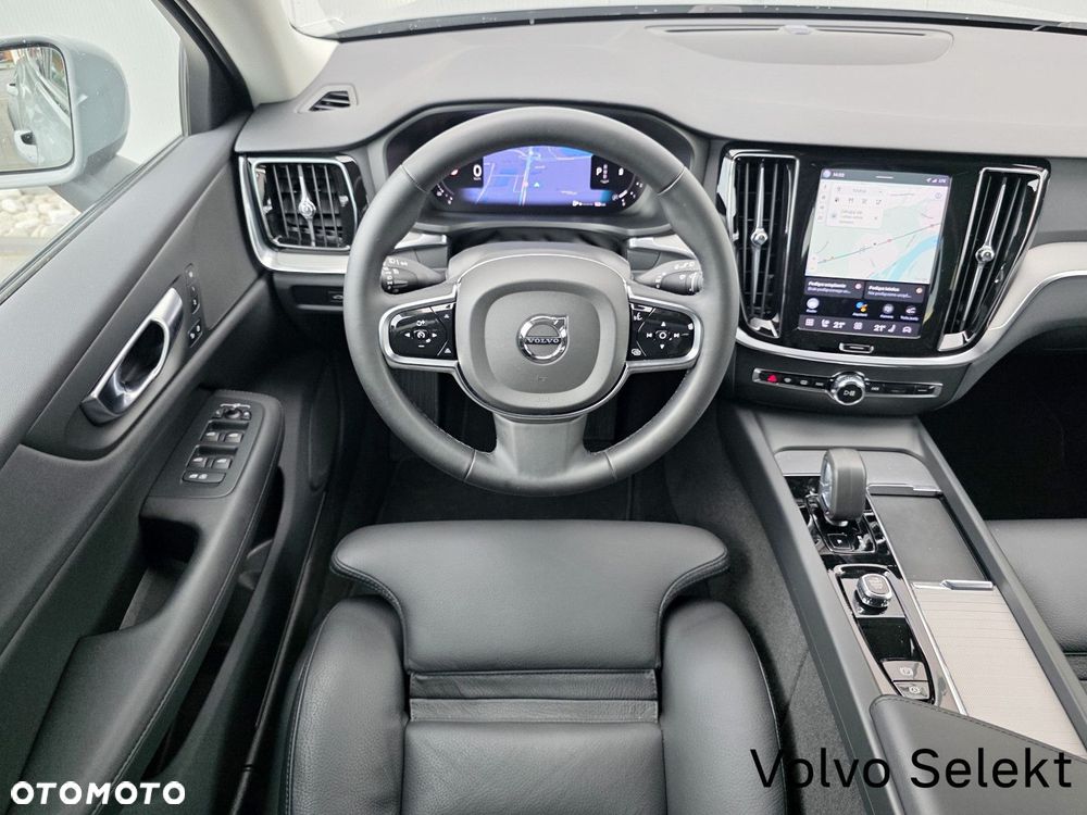 Volvo V60 Cross Country - 21