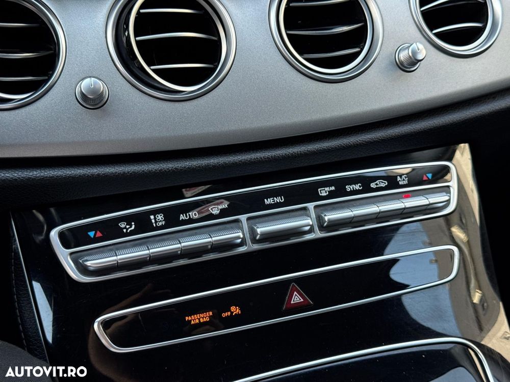 Mercedes-Benz E - 22