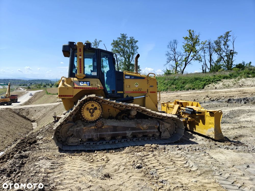 Caterpillar wynajem z systemem bez operatora - 10