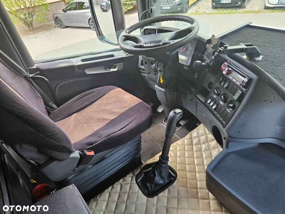 Scania R270 - 8
