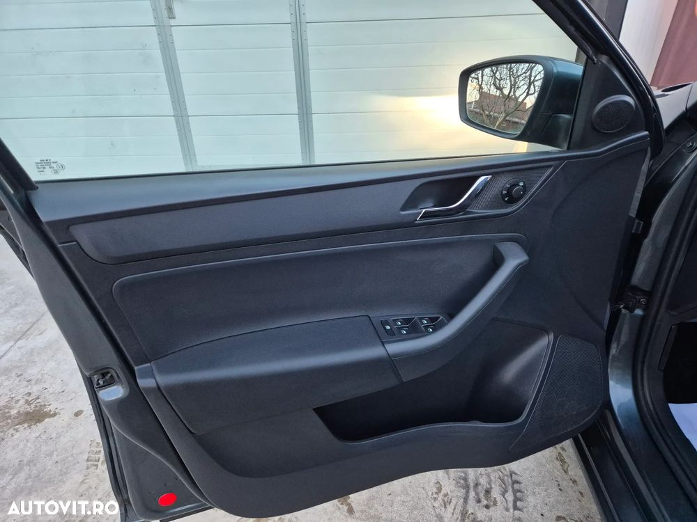 Skoda RAPID 1.2 TSI Edition Green tec - 27