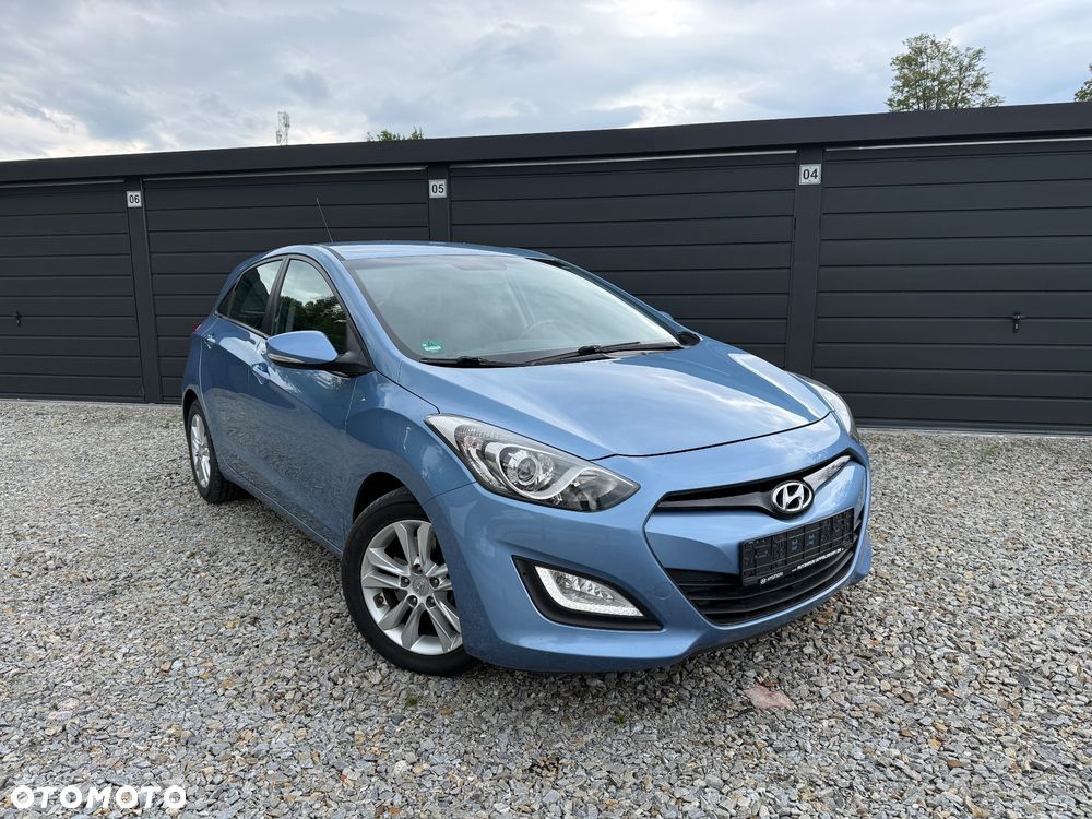Hyundai i30 blue 1.6 GDI Passion - 4