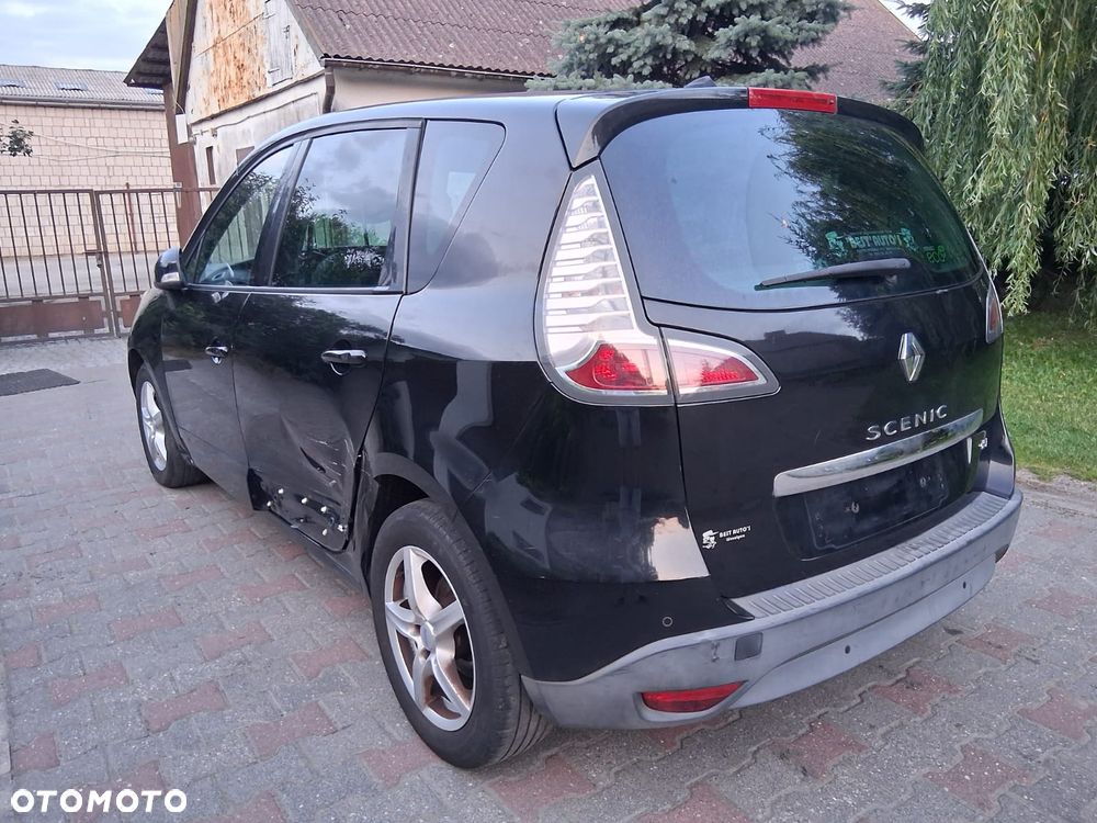 Renault Scenic 1.6 dCi Energy Bose Edition - 6