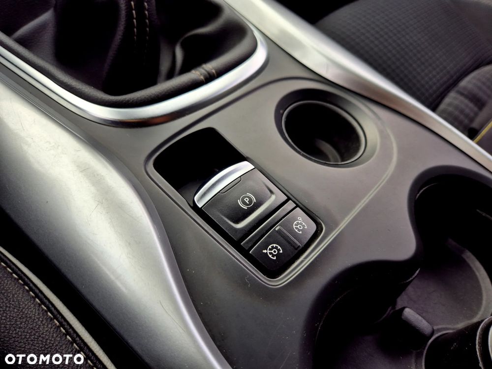 Renault Kadjar Energy TCe 165 Bose Edition - 16