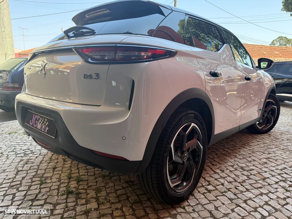 DS DS3 Crossback E-Tense Roofs of Paris - 11