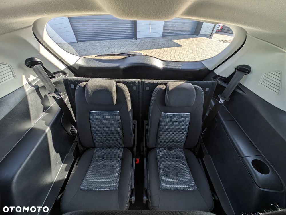 Ford S-Max 2.0 TDCi DPF Titanium - 35