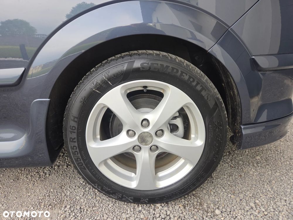 Opel Astra 1.8 Sport - 23