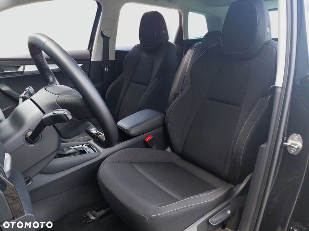 Skoda Karoq 1.5 TSI ACT Edition 130 DSG - 10