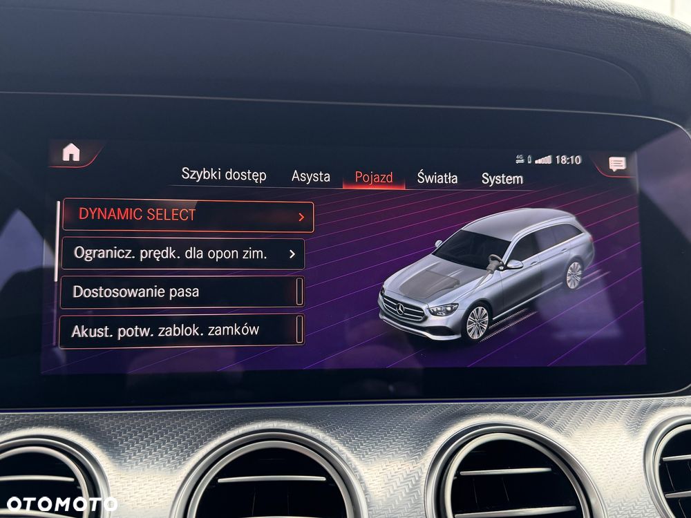 Mercedes-Benz Klasa E 200 9G-TRONIC Exclusive - 32