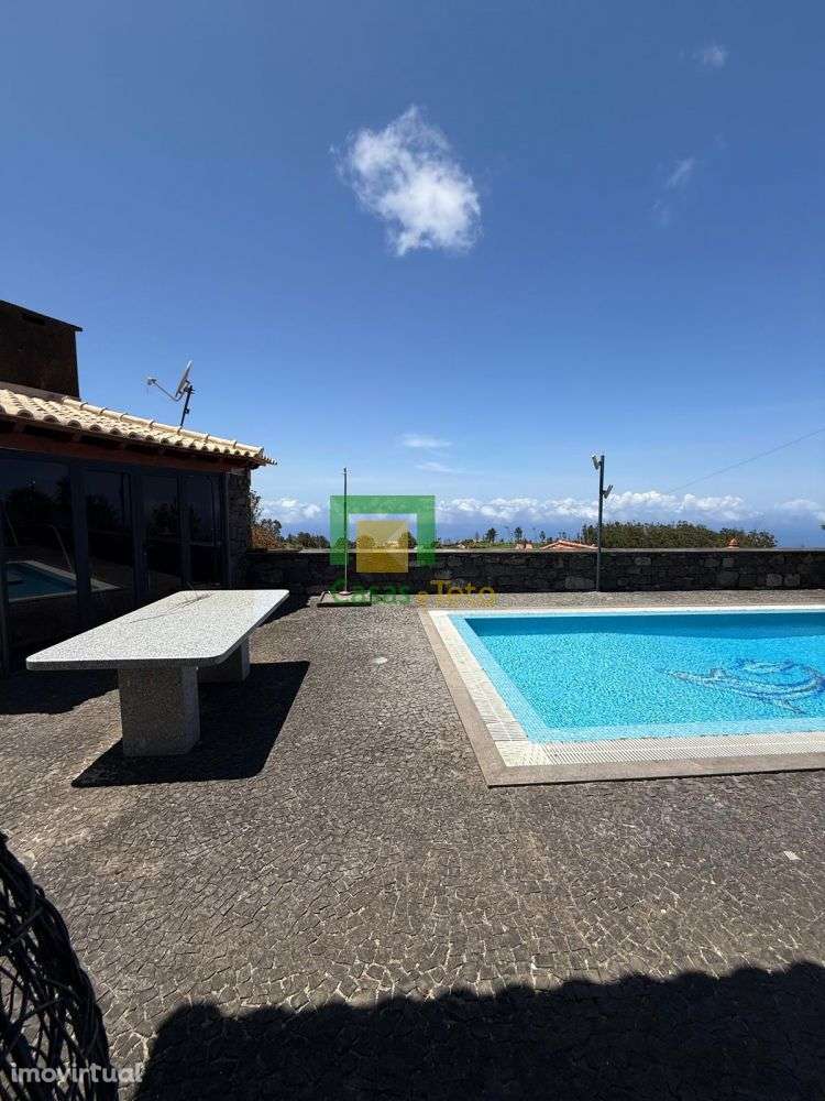 Moradia T3- Achadas da Cruz - Grande imagem: 3/34