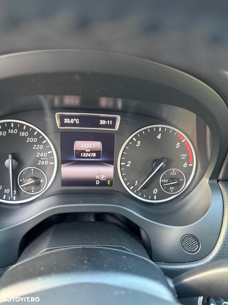 MERCEDES-BENZ A-Class 2013 — imagine 9