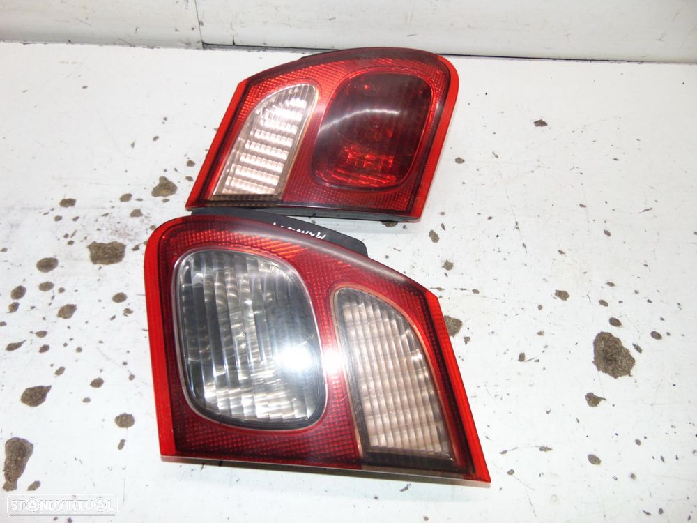 Nissan almera farolins - 4
