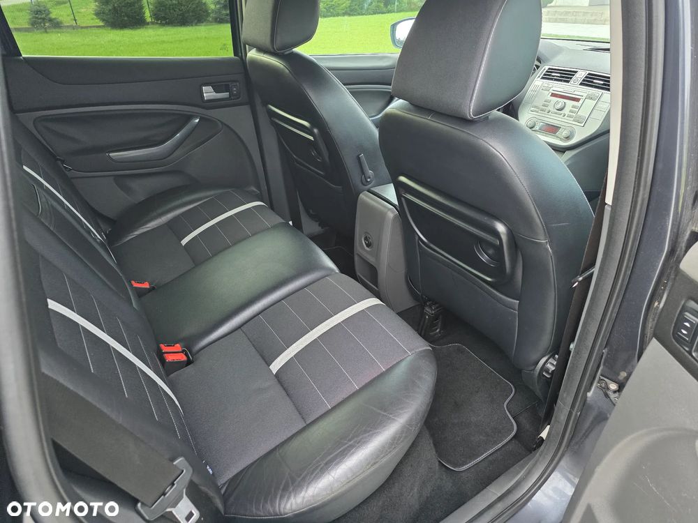 Ford Kuga 2.0 TDCi 4x4 White Magic - 15