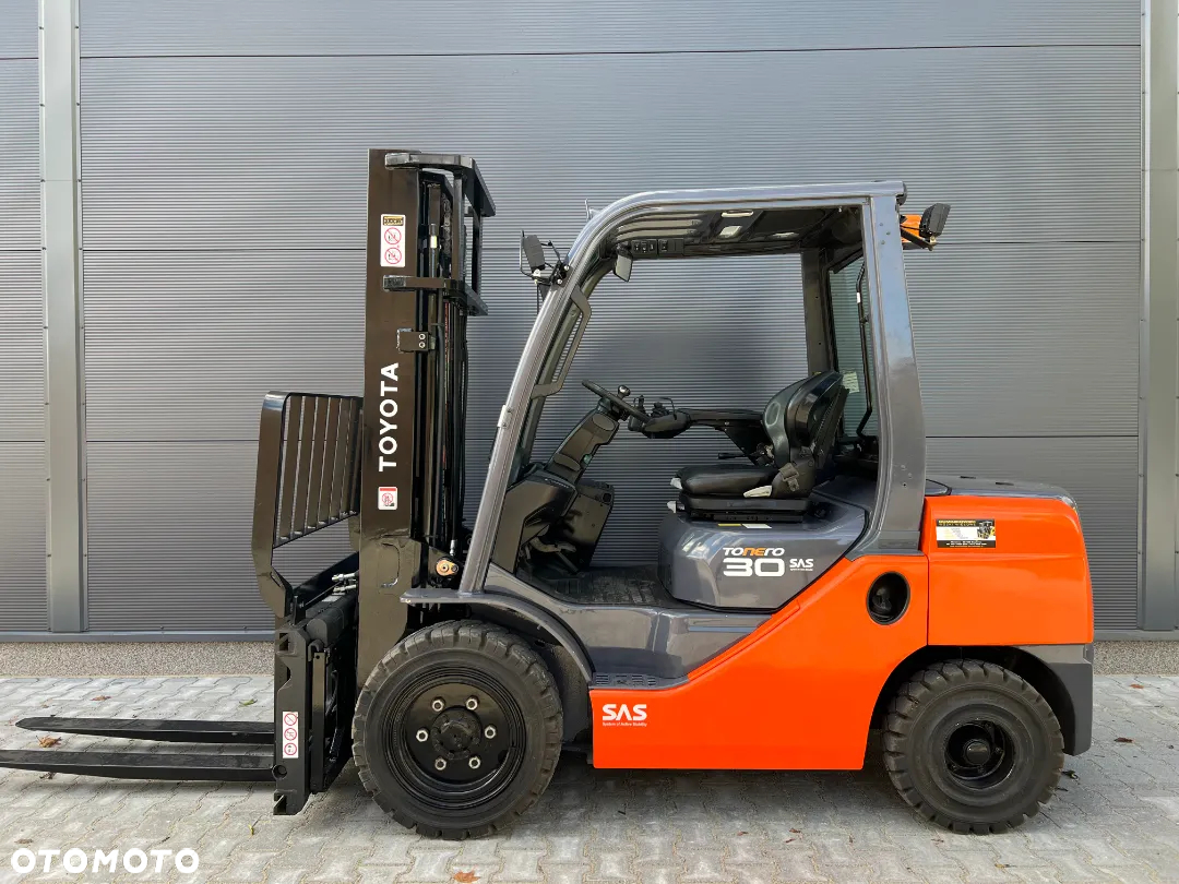 Toyota 02-8FDF30 - 10