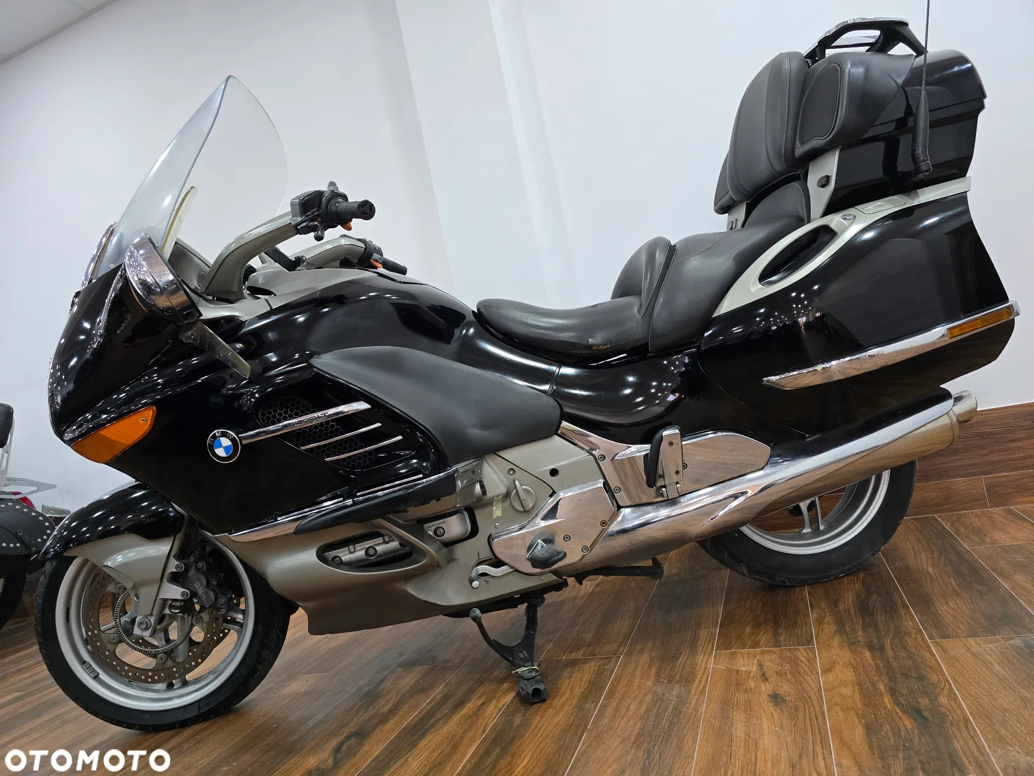 BMW LT - 32