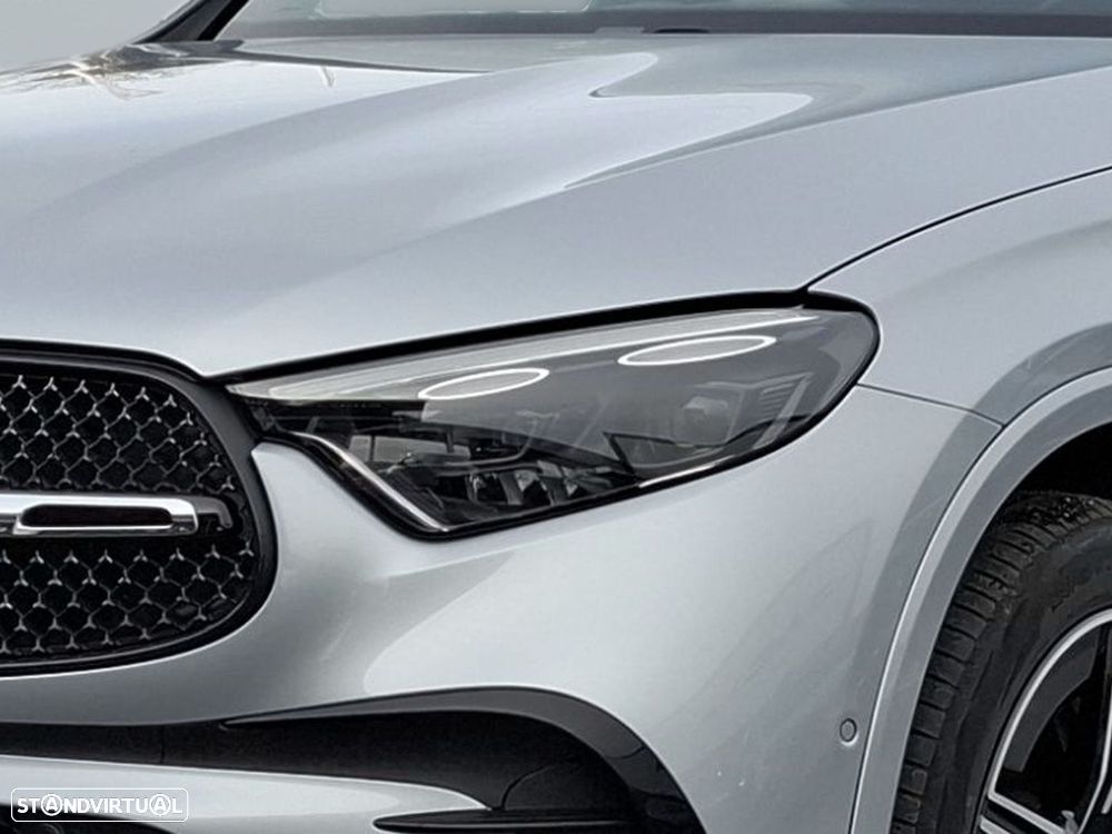 Mercedes-Benz GLC 300 e 4Matic - 3