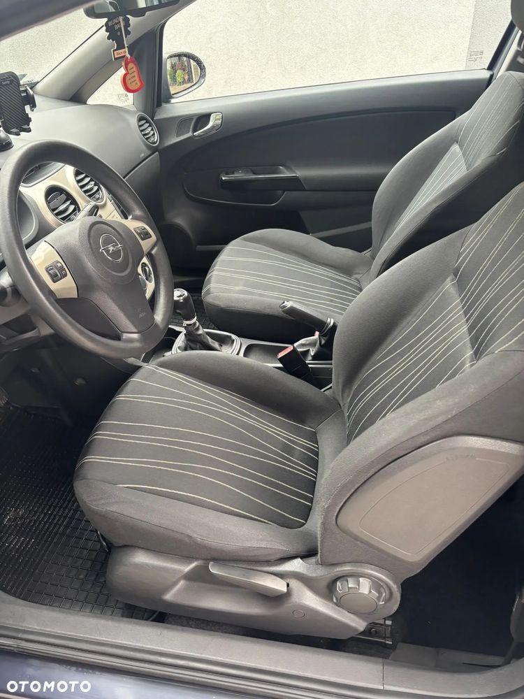 Opel Corsa - 6