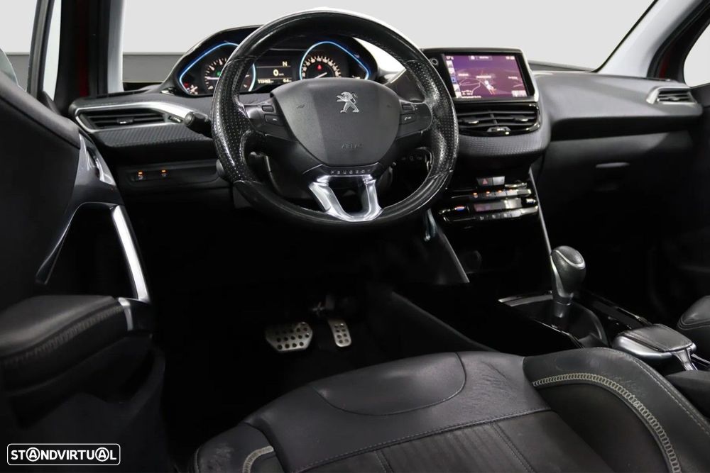 Peugeot 2008 1.2 PureTech Crossway EAT6 - 5