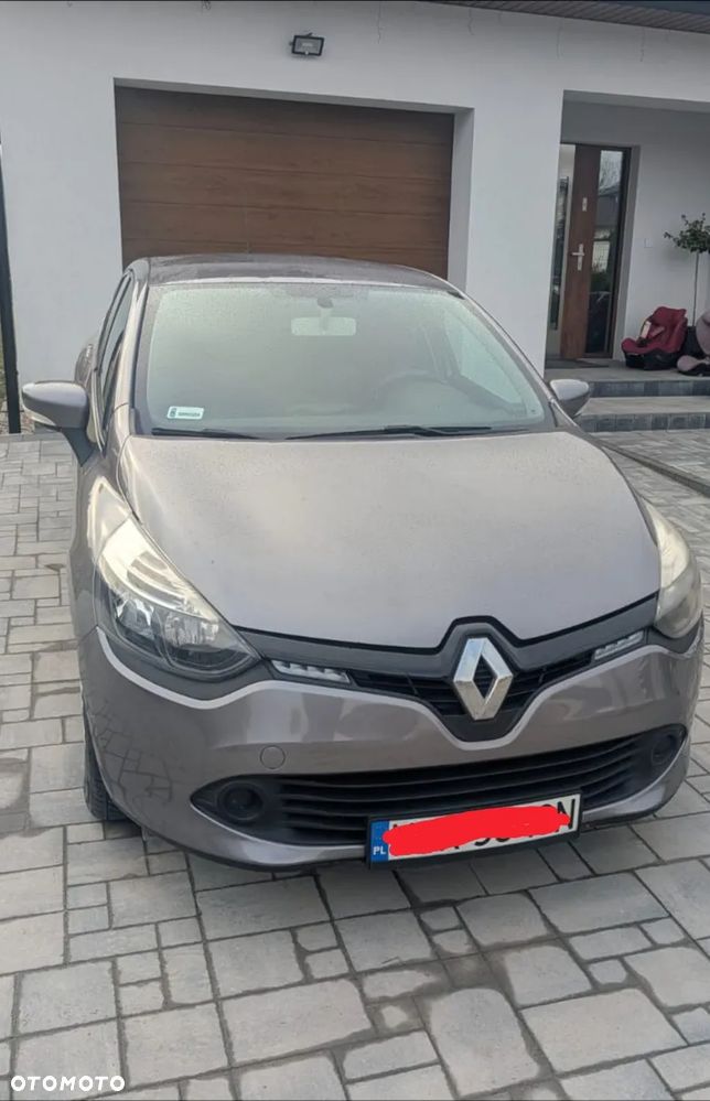 Renault Clio 1.2 16V Life - 6