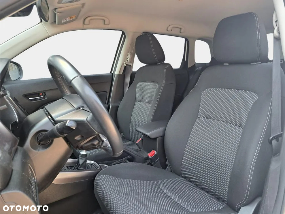 Suzuki Vitara 1.4 Boosterjet SHVS Premium 2WD - 17