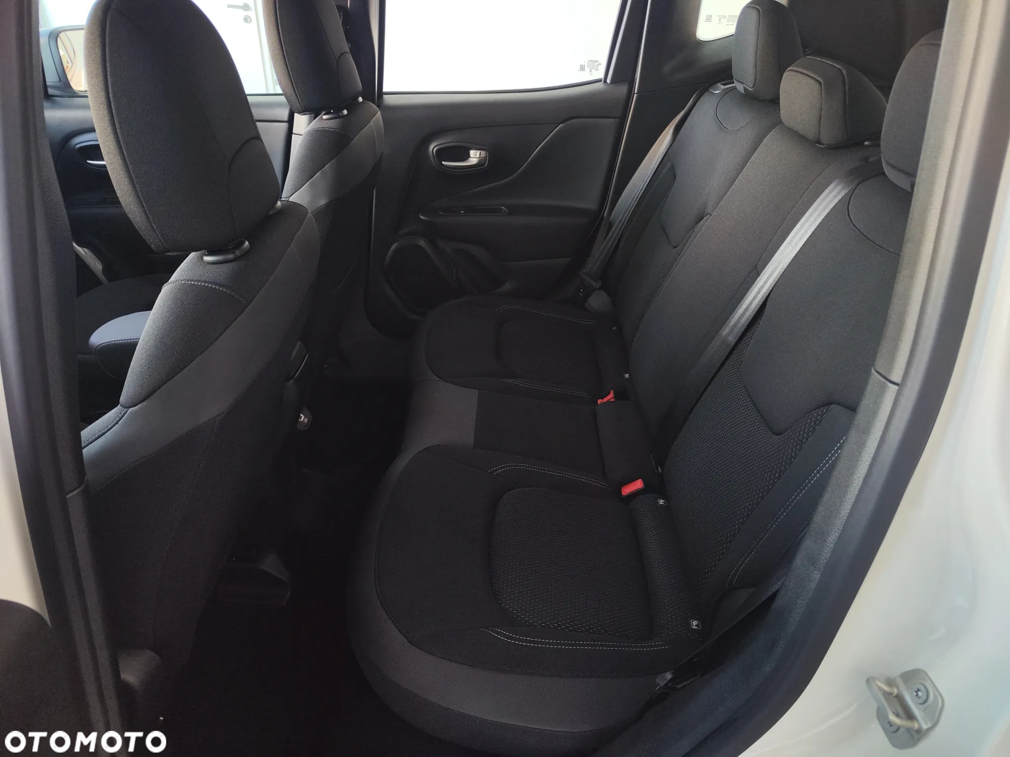 Jeep Renegade 1.5 T4 mHEV Summit FWD S&S DCT - 20