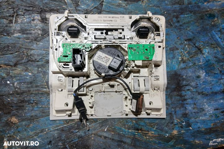 Lampa plafon fata 1K0947105 1K0959613C 1K0947133 1K0947105 1K0959613C - 2