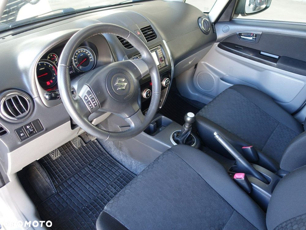 Suzuki SX4 1.6 VVT 4x4 Limited - 13